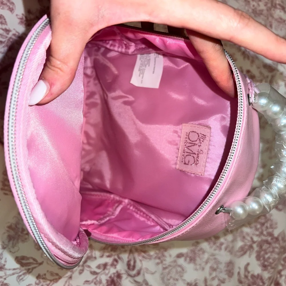 Miss Gwen’s OMG Accessories Pink Sequin Hearts Girls Small Backpack